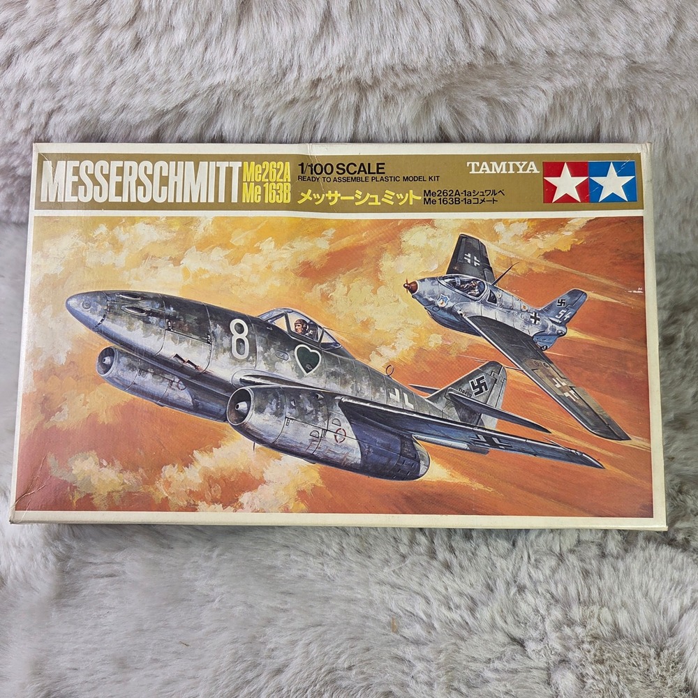 Tamiya PA1023 1/100 Me262A & Me163B Model Kit